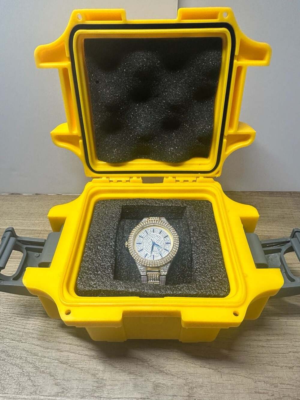 Invicta Specialty Gold Crystal Watch